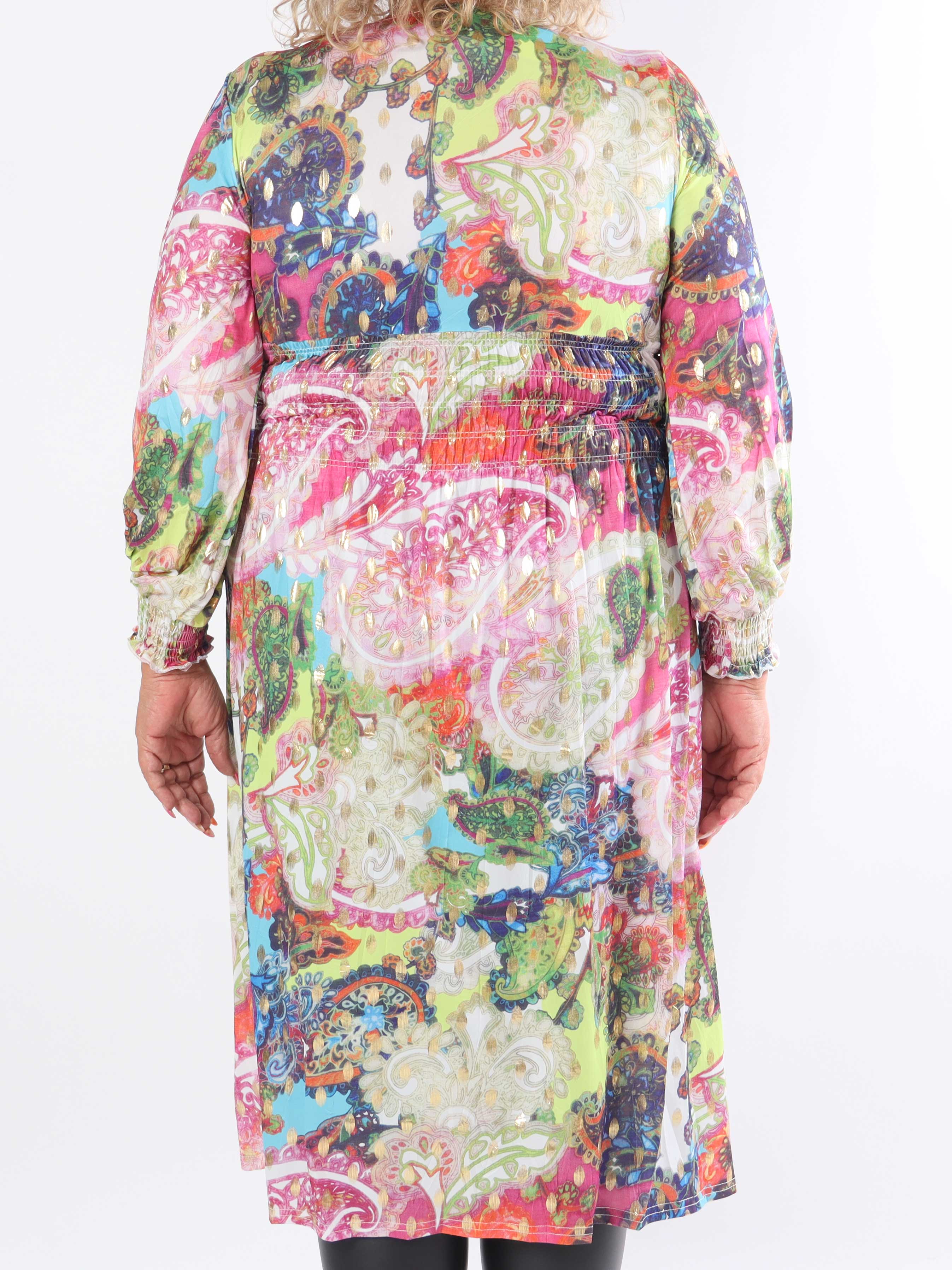 Pams Elements Midi L/S - Elastisk plus size mønstret kjole i krølfrit stof